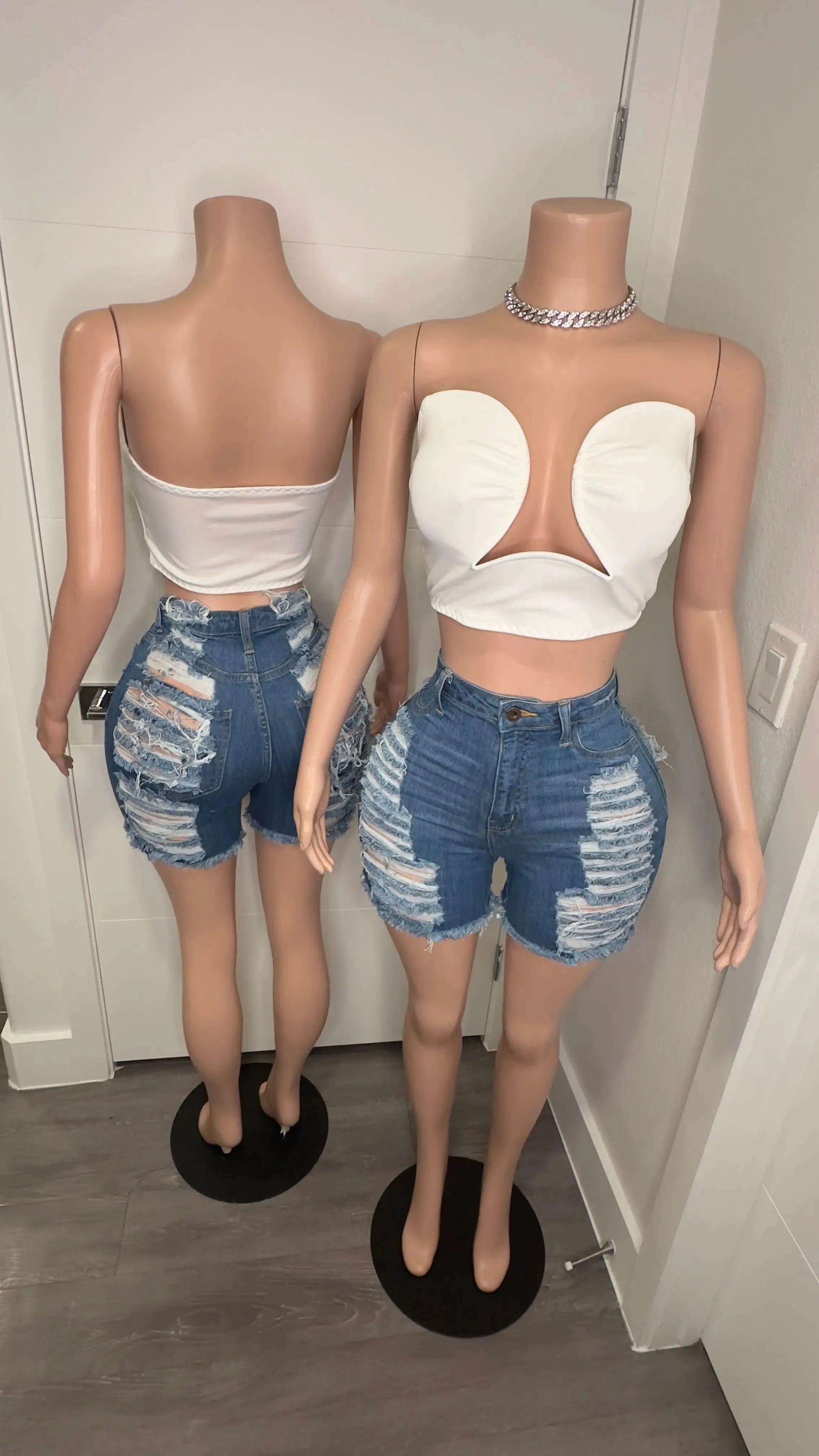 NO SMALL TALK DENIM SHORTS (MD. BLUE)