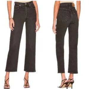 NWOT Levi’s Premium Ribcage Straight Ankle Jeans Button Fly