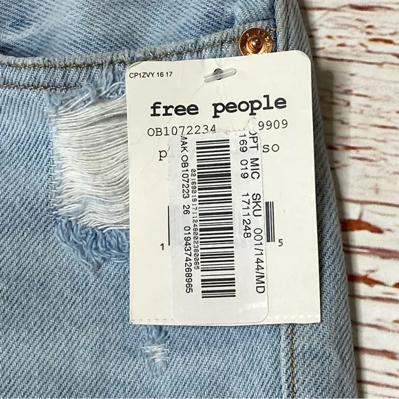 NWT Free People We The Free Makai Cut Off Jean Shorts in Playa Paraiso S…