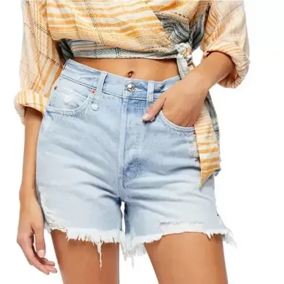 NWT Free People We The Free Makai Cut Off Jean Shorts in Playa Paraiso S…