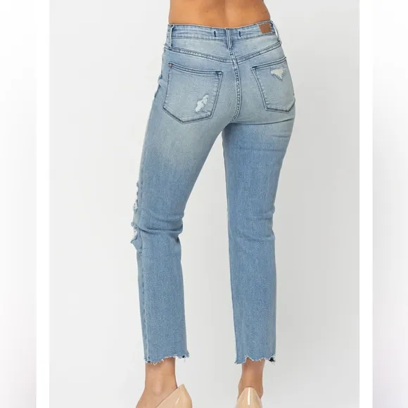 NWT Judy Blue Mid Rise Straight Leg Jean Crop Sz 11/30
