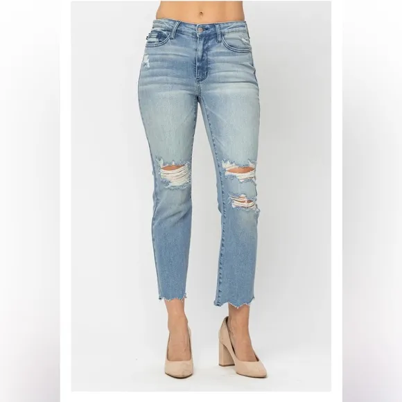 NWT Judy Blue Mid Rise Straight Leg Jean Crop Sz 11/30