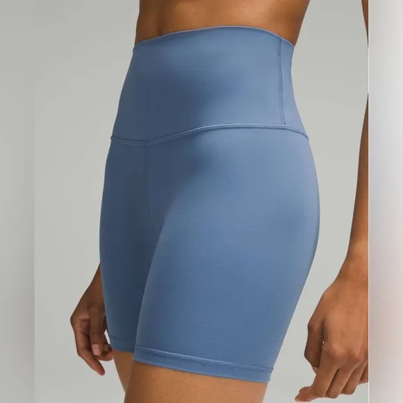 NWT Lululemon Washed Denim Align High Rise Shorts 6”