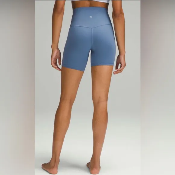 NWT Lululemon Washed Denim Align High Rise Shorts 6”