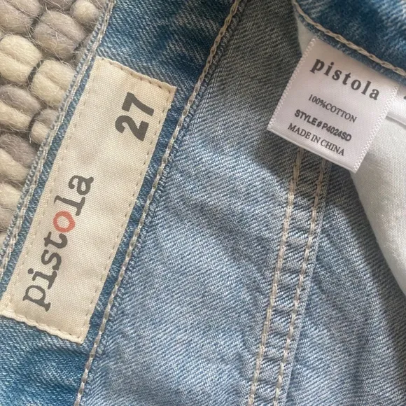 NWT Pistola Mid Rise Raw Hem Ripped Cut off Denim Jean Shorts Size 27 Brand New
