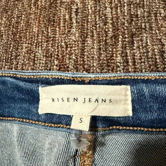 NWT Risen Los Angeles High Rise Denim shorts size Small Pit