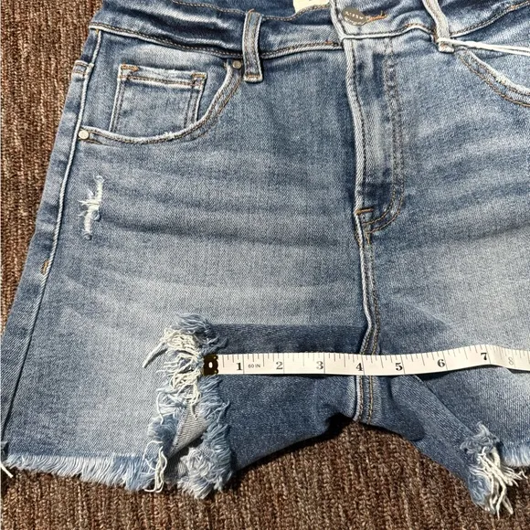 NWT Risen Los Angeles High Rise Denim shorts size Small Pit