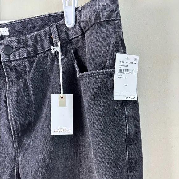 NWT Size 16 Good American Slightly Distressed Grey Jeans Straight Leg High Waist