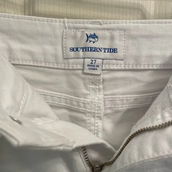 NWT Southern Tide White Denim Distressed Shorts Size 27