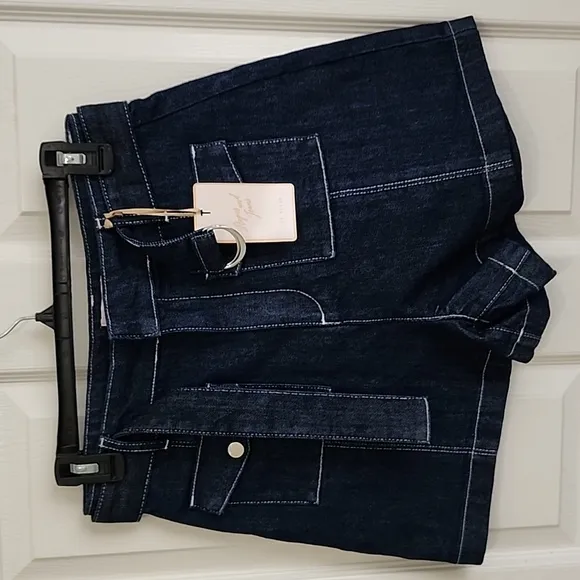 NWT Ted Baker London Bakerpatch Pocket Denim shorts size 28
