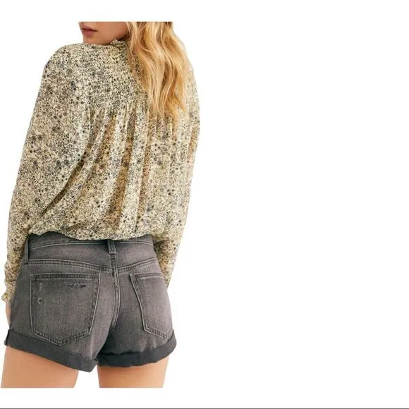 NWT Free People Romeo Rolled Cut Off Black Denim Shorts, size 25
