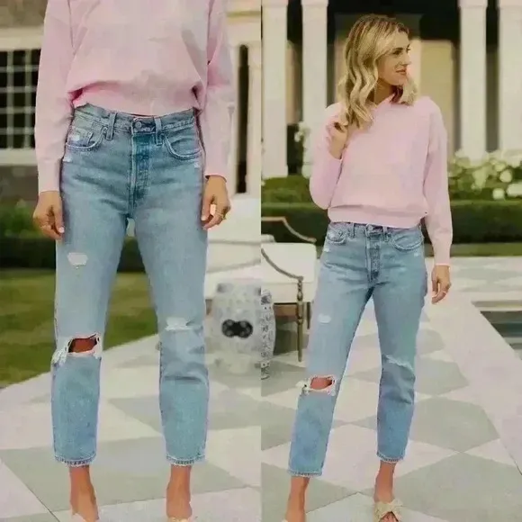 NWT Levi's 501 Crop Straight Leg Distressed Jeans - Athens Break