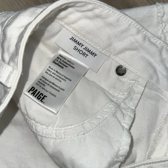 Paige Jimmy Jimmy short white denim shorts size 28