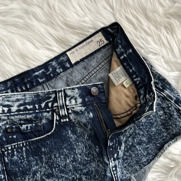 rag &amp; bone Acid Wash Cutoff Denim Shorts Size 25