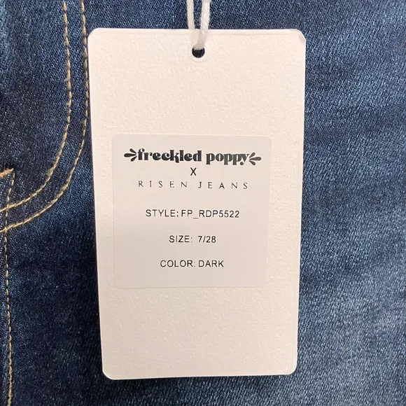 Risen x Freckled Poppy NWT Forget Me Not Distressed Wide Leg Size 7/28 Jeans 👖