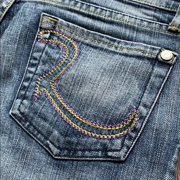 ROCK &amp; REPUBLIC Original Cut Off Denim Shorts 28