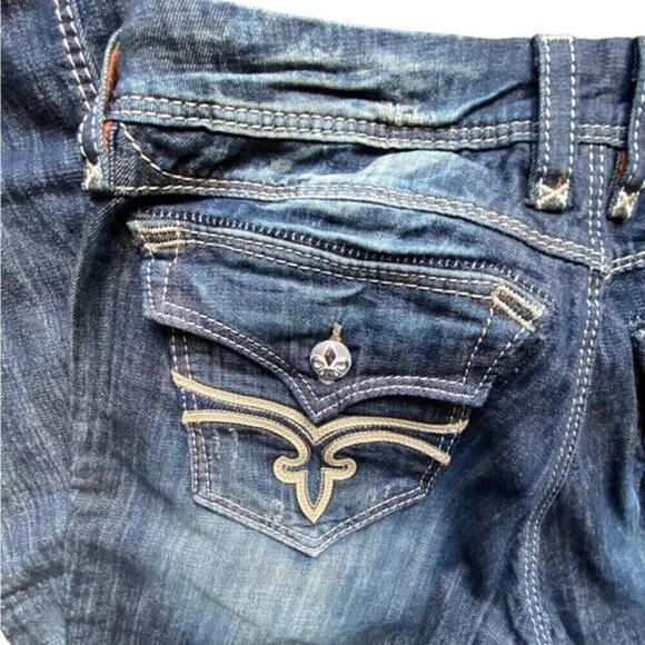 Rock Revival Hazel Distressed Straight Jeans Size 30