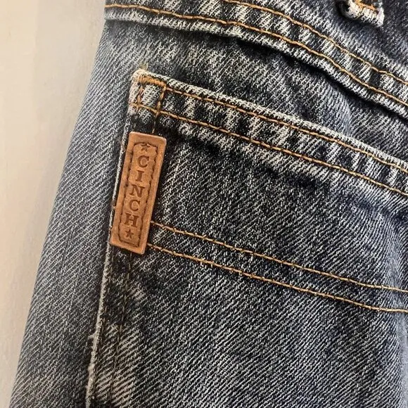 Rocky Mountain Clothing Company CINCH Jeans 27 x 28 Distressed Raw Hem High Rise
