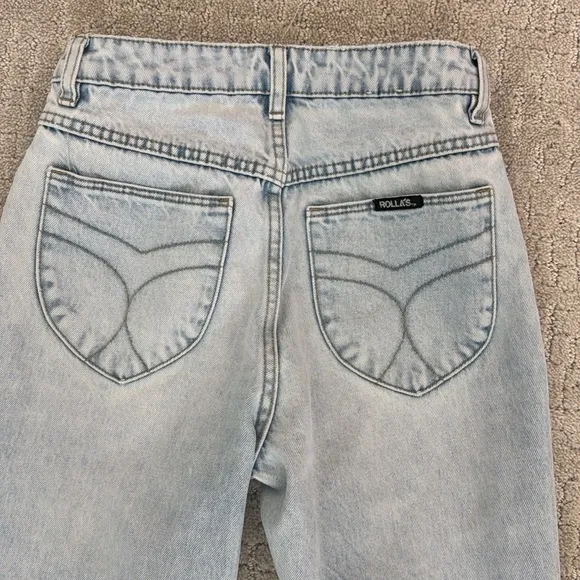 ROLLA’S Women’s High Rise Original Straight Leg Distressed Knee Jeans