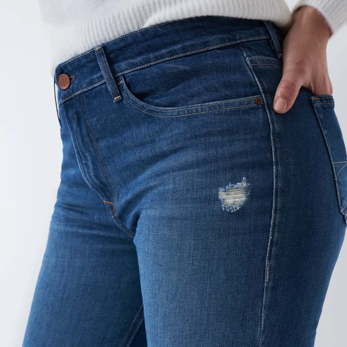 Salsa True Copped Slim Fit Jeans | Medium Wash
