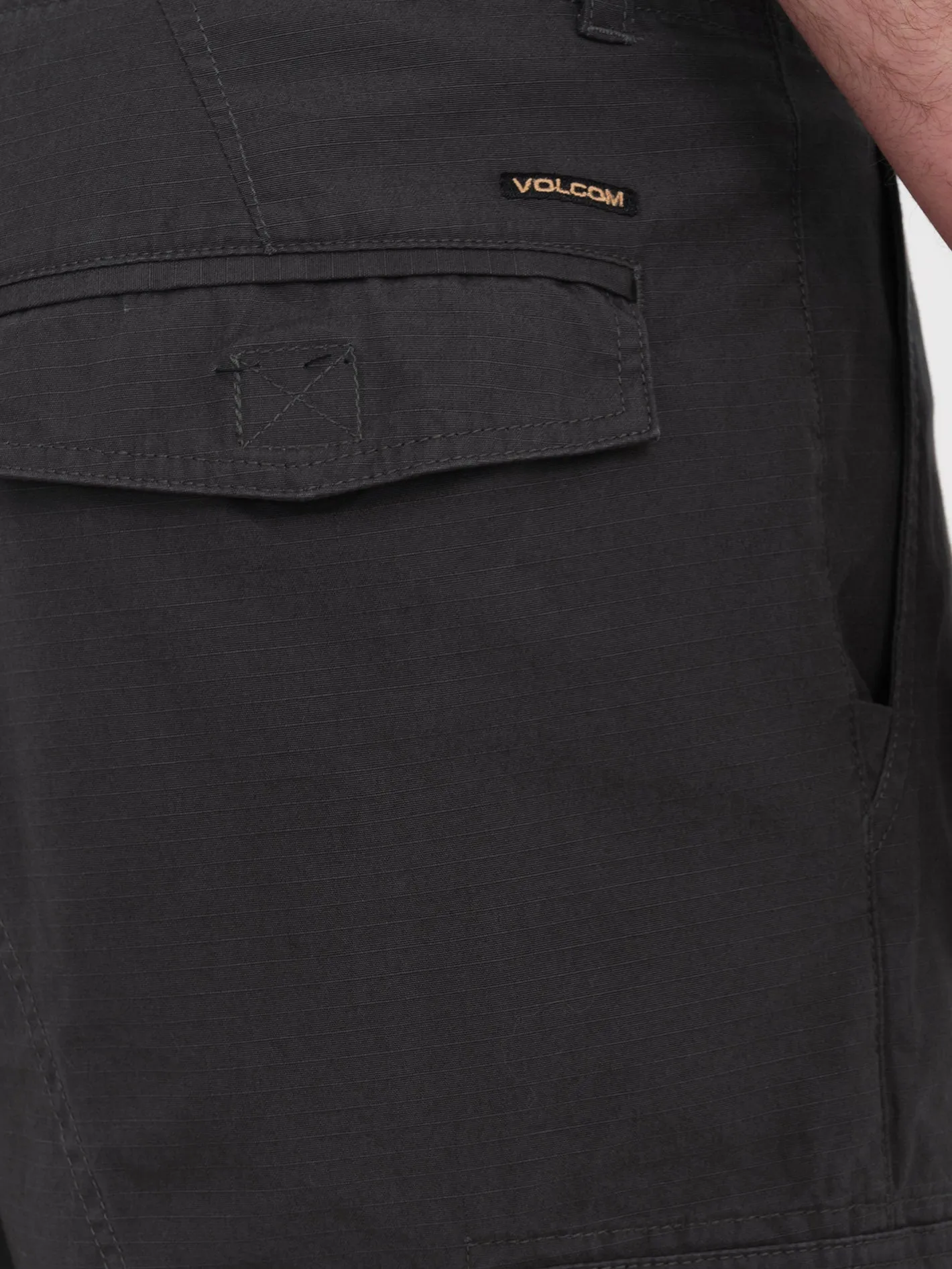 Short cargo Grande Barracks 22" - BLACK ASPHALT