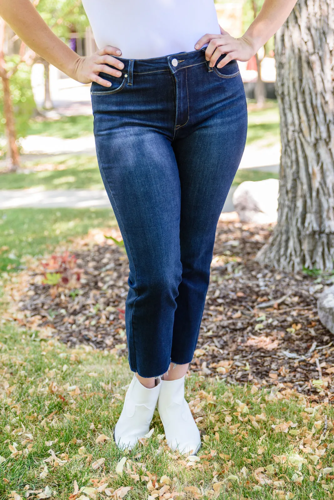 Sofia Dark Wash Jeans (3/26)
