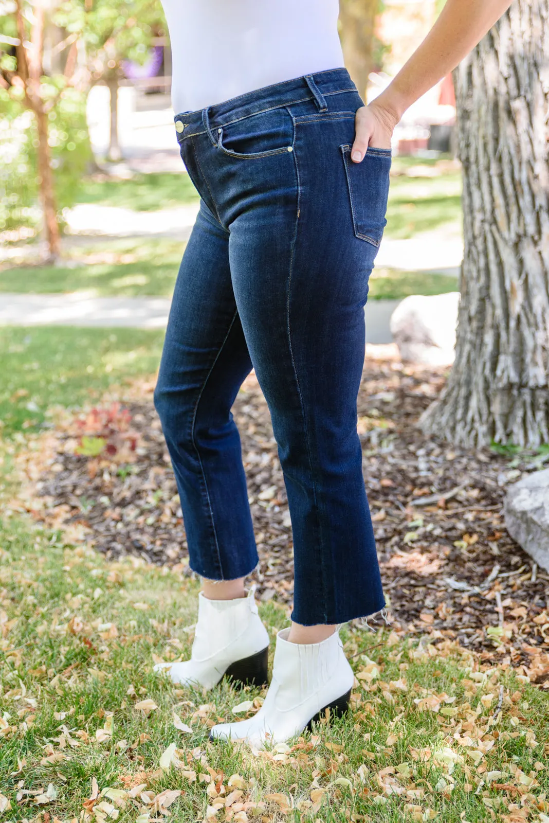 Sofia Dark Wash Jeans (3/26)