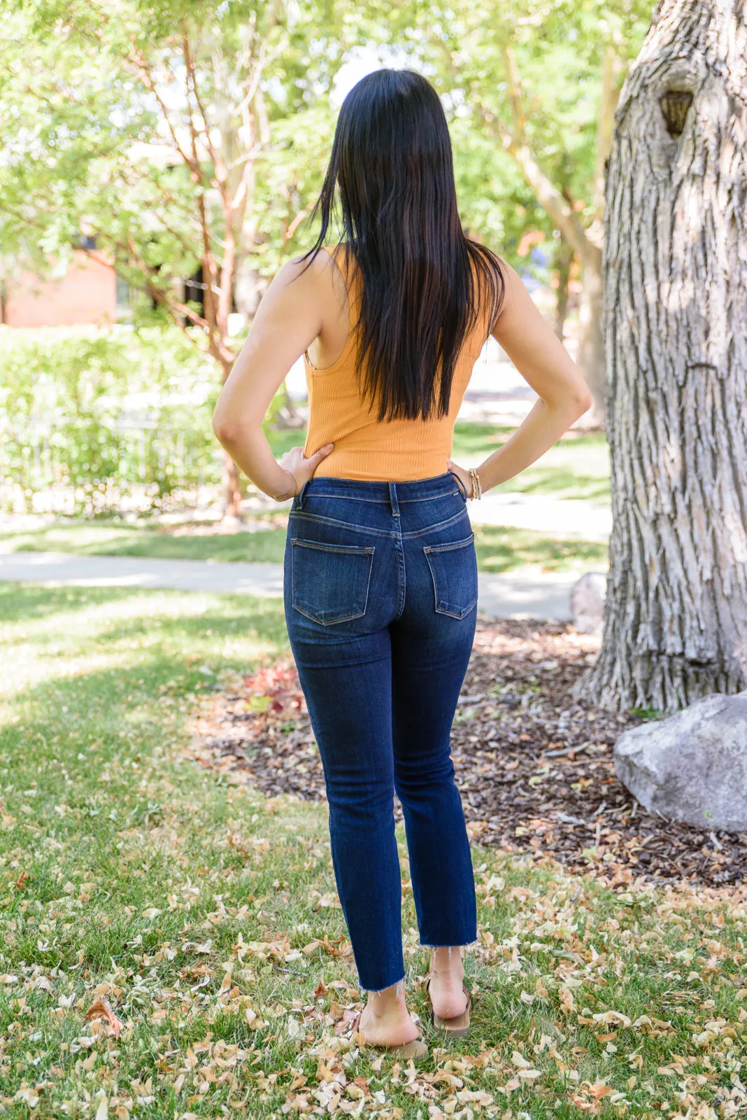 Sofia Dark Wash Jeans (3/26)