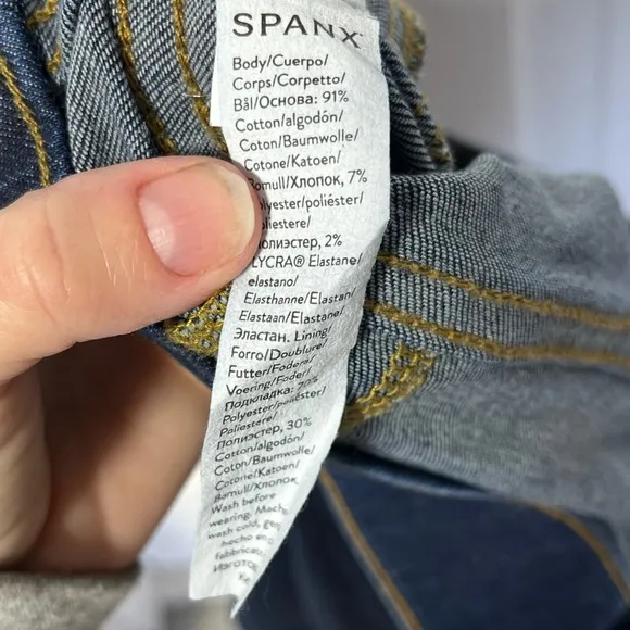 Spanx Shape ankle length skinny jeans size medium petite