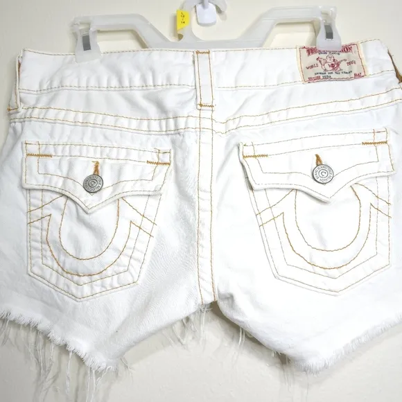 True Religion Y2K Keira Studded Embellished White Denim Short Shorts Womens 8/29