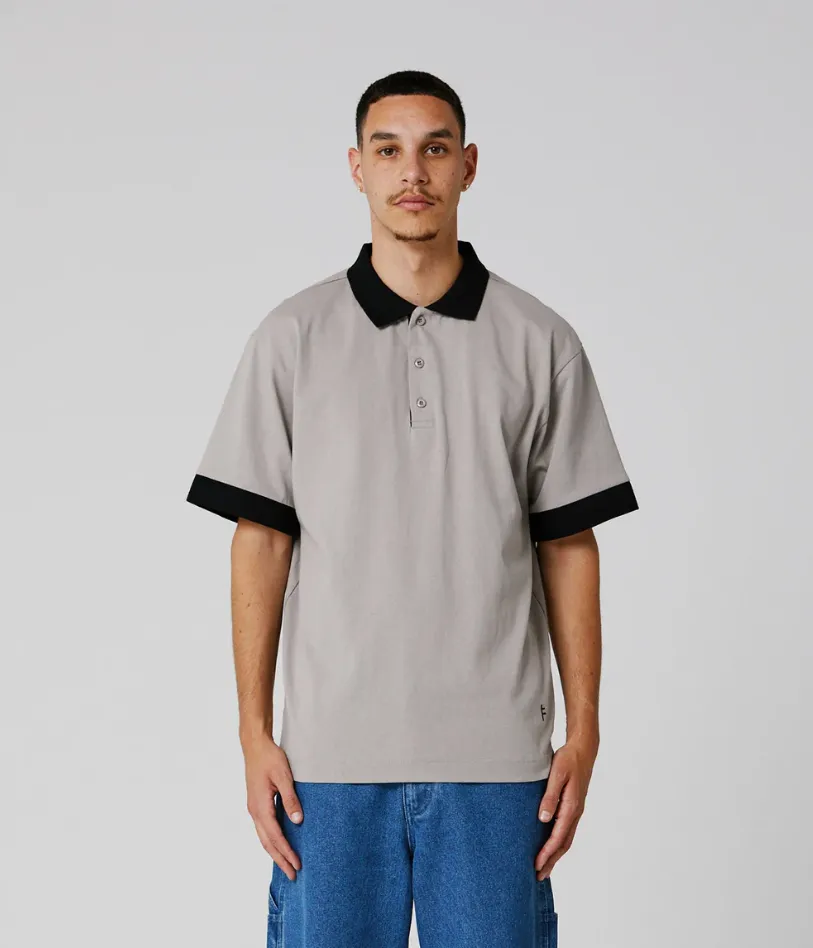 UNIFORM SS BUTTON POLO - MUSHROOM