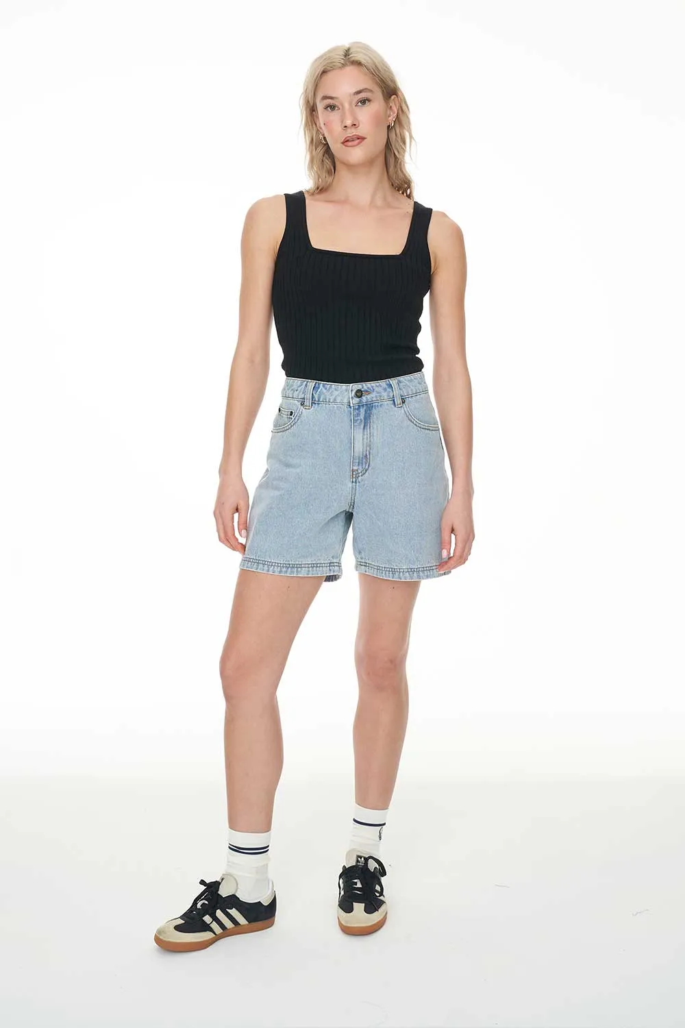 VINTAGE DENIM SHORT - LIGHT BLUE
