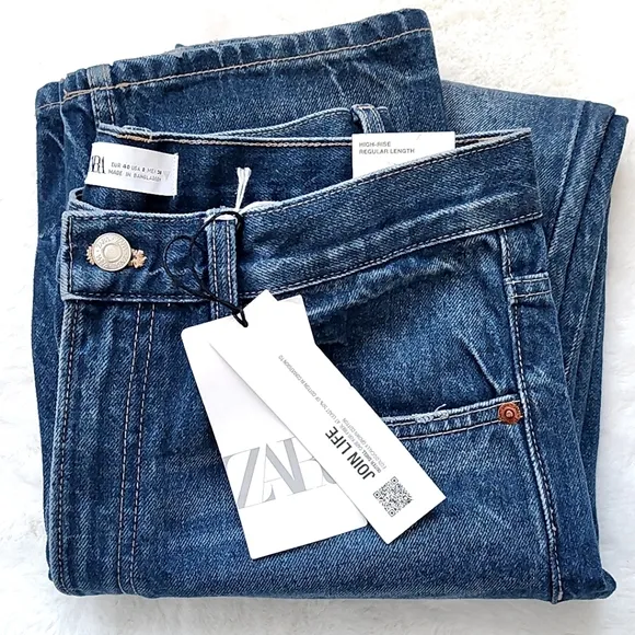 Zara High Rise Straight Leg Jean